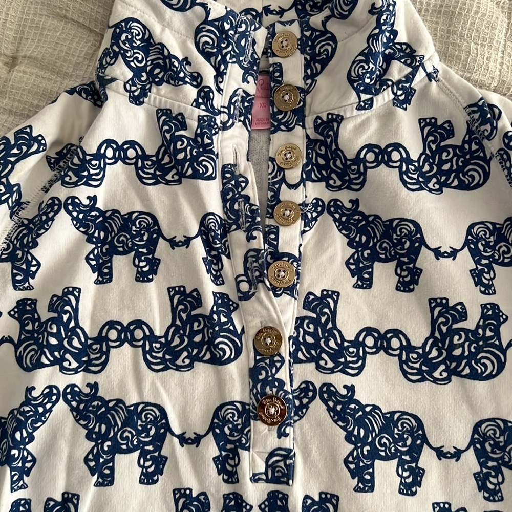 Lilly Pulitzer pullover - Picture 2 of 4